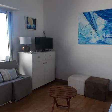 Flat With Terrace Sea View 5min From The Beach Apartmán Agde
